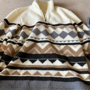 Men’s sweater half zip up size small